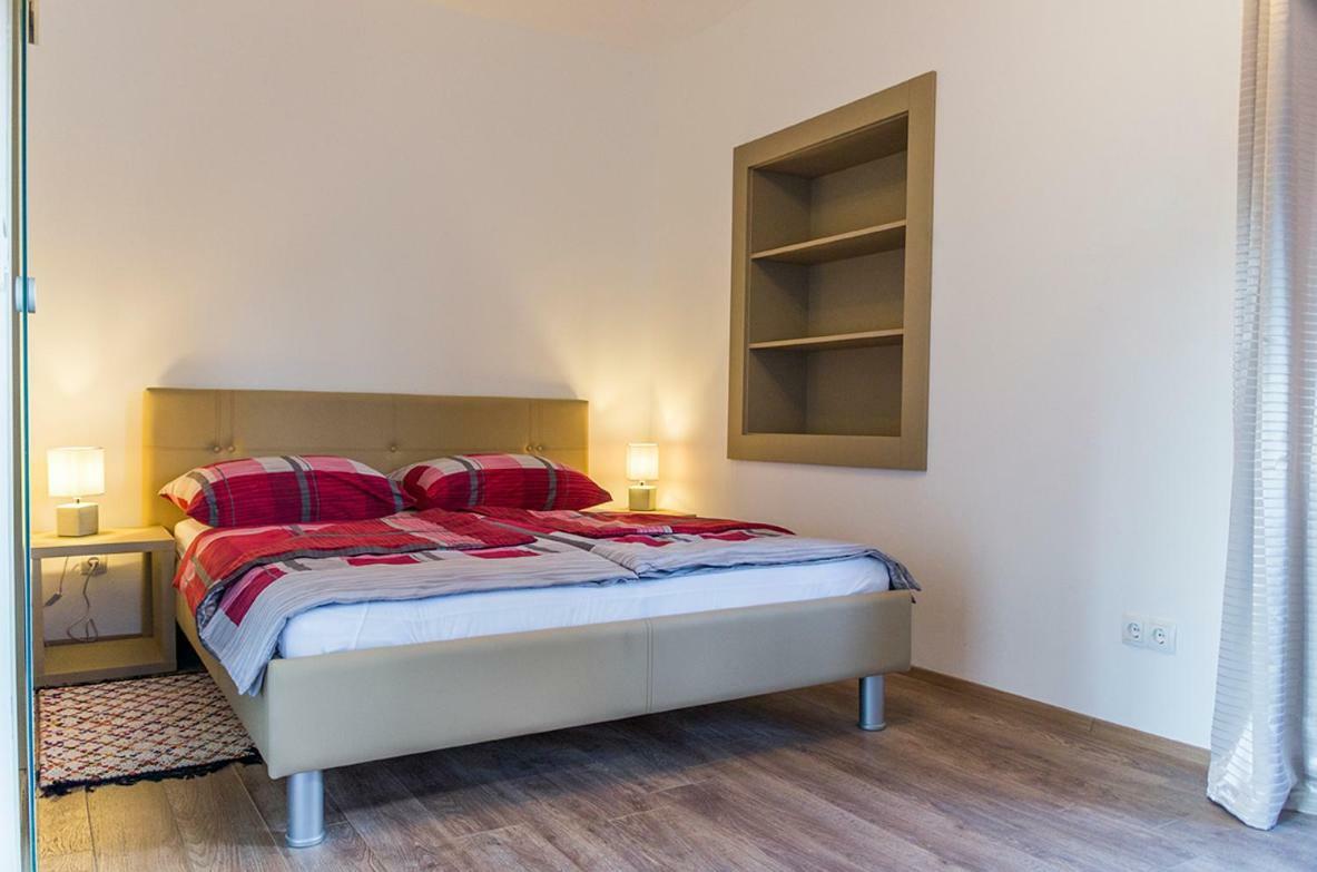 אופטיה Guesthouse Klaudia מראה חיצוני תמונה