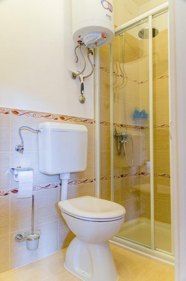 אופטיה Guesthouse Klaudia מראה חיצוני תמונה